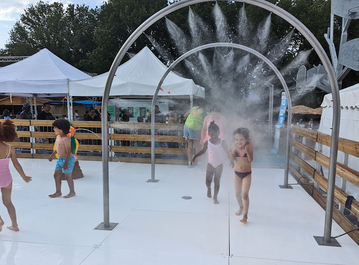 Louer aire de jeux aquatiques pour événement communal Aqua Event