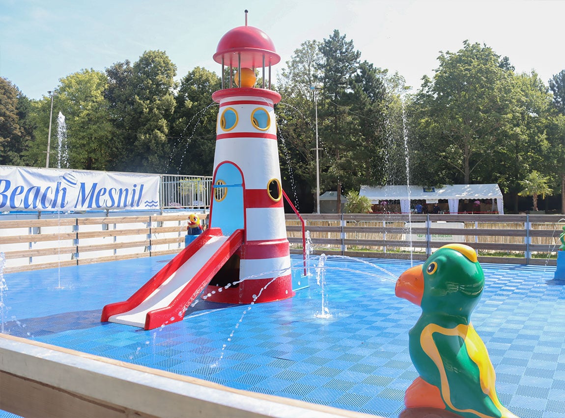 Installation aire de jeux aquatiques pour ville Aqua Event