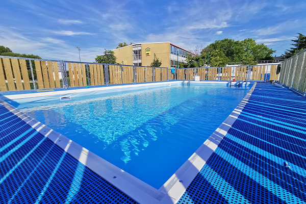 Aquamobile bassin mobile apprentissage nage enfants collectivités