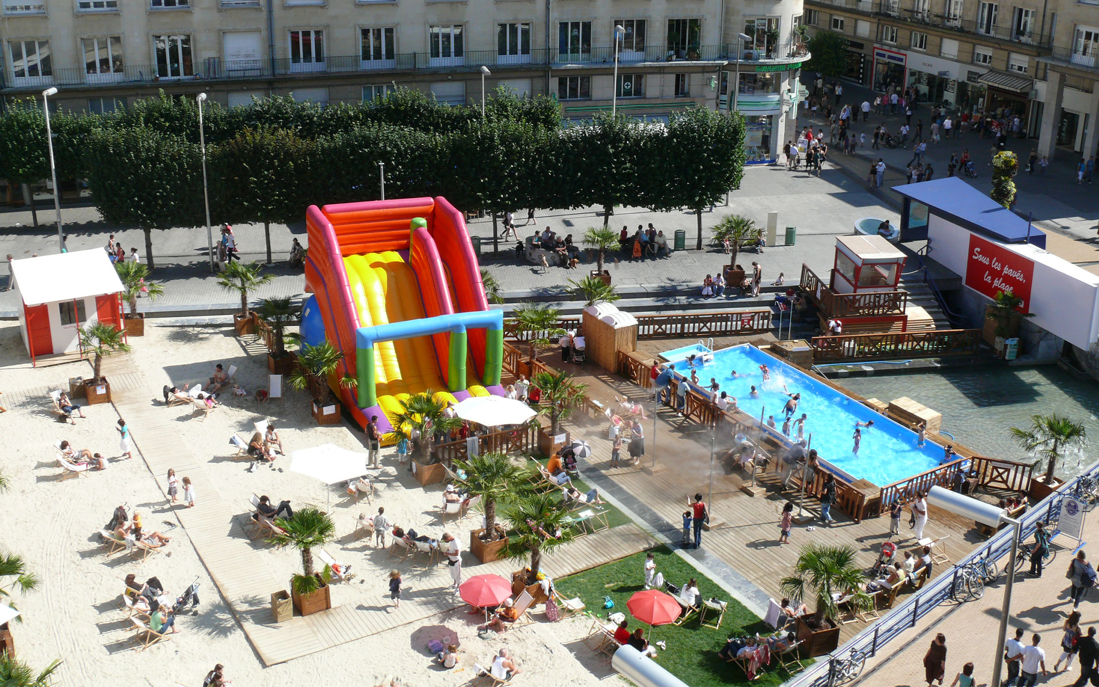 Aqua Event - création de la marque avec une première plage urbaine à Amiens en 2011 2011 premiere plage urbaine amiens aqua event