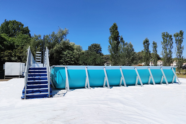 Aqua Event - Solution Aquaplus pour développer le savoir-nager en collectivité Demander à ChatGPT Aquaplus piscine hors sol mobile apprentissage natation collectivités